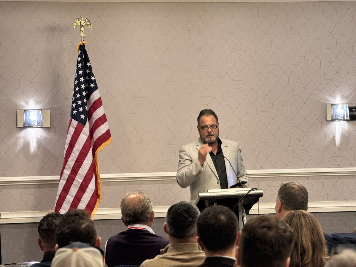 GSTMFSabitoni's tweet image. We kicked off the NABTU Legislative Conference with a #LIUNA-only meeting to lock in on the battles ahead. Our work matters. Our members matter. And we will advocate with everything we’ve got.