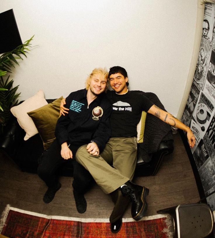 they're hard carrying 2025 btw