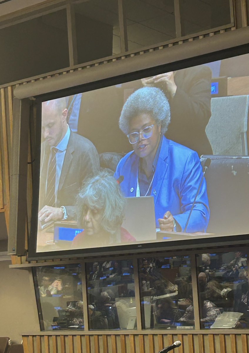 Fiji at the UN🇫🇯 (@fijimissionun) on Twitter photo At the General Debate of the 58th session of the Commission on Population and Development, 🇫🇯 Hon <a href="/lenoraqfj/">Lenora Qereqeretabua</a> Assistant Minister for Foreign Affairs reaffirms Fiji’s strong commitment to advancing health and well-being for all, with progress in health coverage such as family At the General Debate of the 58th session of the Commission on Population and Development, 🇫🇯 Hon <a href="/lenoraqfj/">Lenora Qereqeretabua</a> Assistant Minister for Foreign Affairs reaffirms Fiji’s strong commitment to advancing health and well-being for all, with progress in health coverage such as family