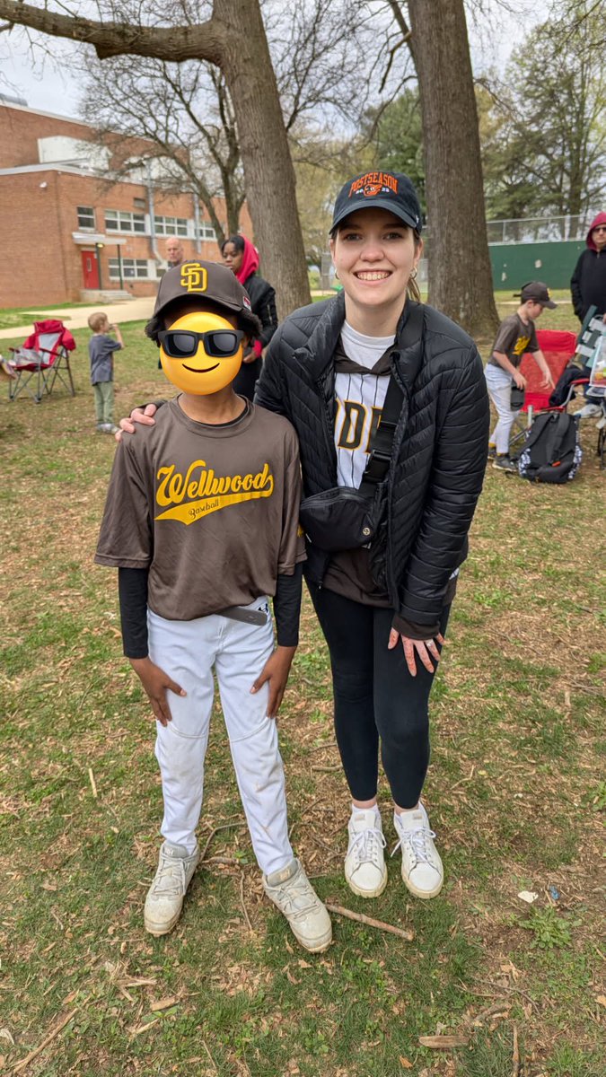 Emma Stern tweet media