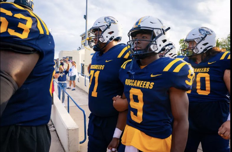 Can’t explain how grateful and blessed I am to have received another offer from <a href="/BeloitBucsFB/">BeloitBucsFootball</a>