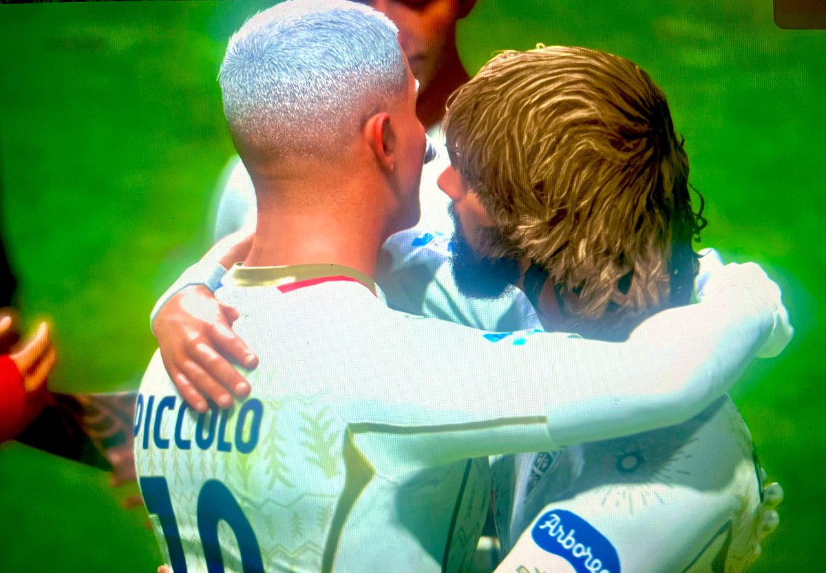 Back together 🤜💥🤛