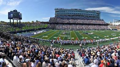dominicsinger20's tweet photo. I will be at The University of Akron on the 15th to attend a spring practice and on the 25th for a spring game day visit! Thank you @Caleb_Duckett for the opportunity. @ZipsFB https://t.co/33UxCNRo4F