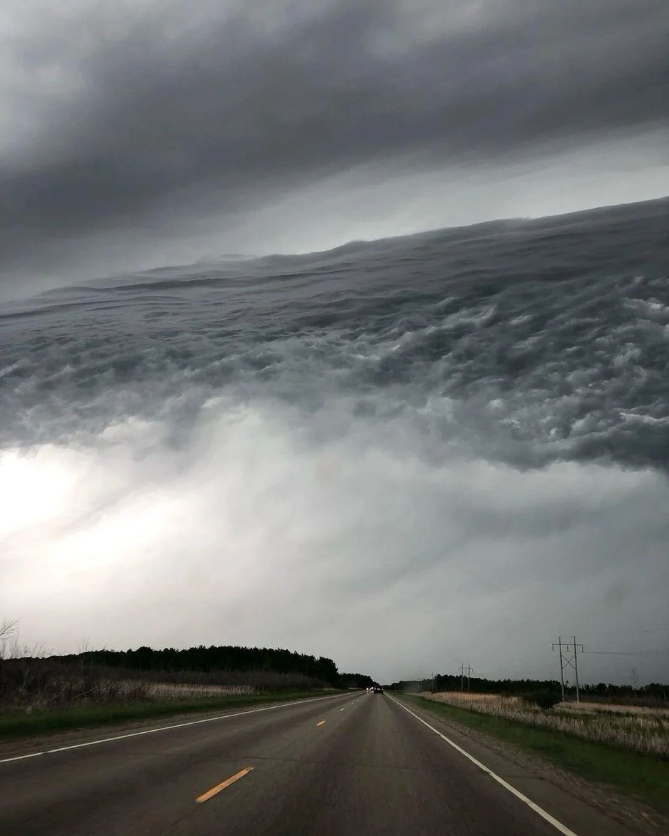 The sky resembles ocean waves