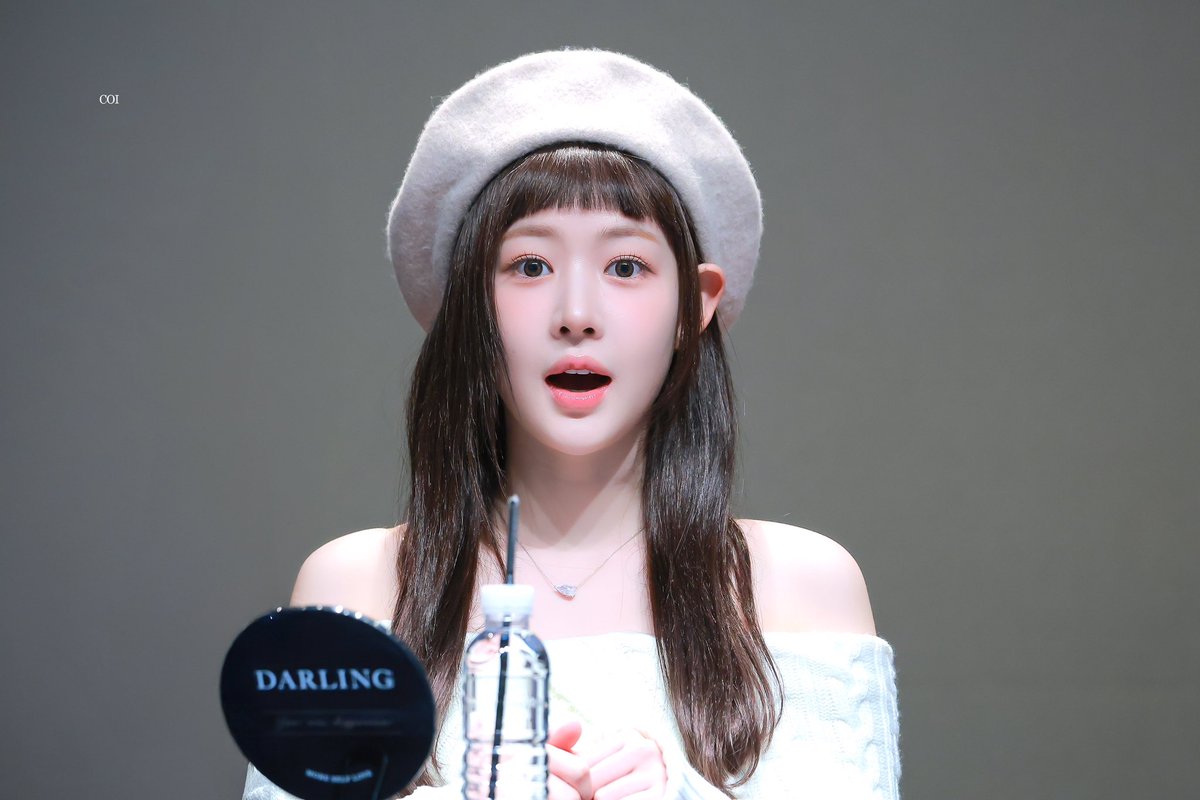 coi0318's tweet photo. 250301 너가내천사야
#YEWON #예원 #FIFTYFIFTY #피프티피프티 https://t.co/oyGgCketo3