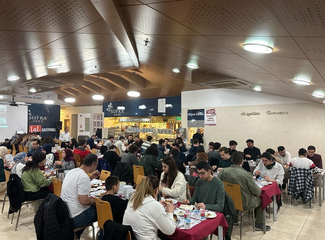 Dergimizin dün itibariyle, 26 mart çarşamba günü Üsküdar'da buluşma ekibimiz ve okuyucularımız için düzenlediği iftardan...