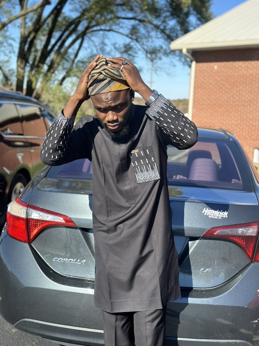 Black is elegant 🖤