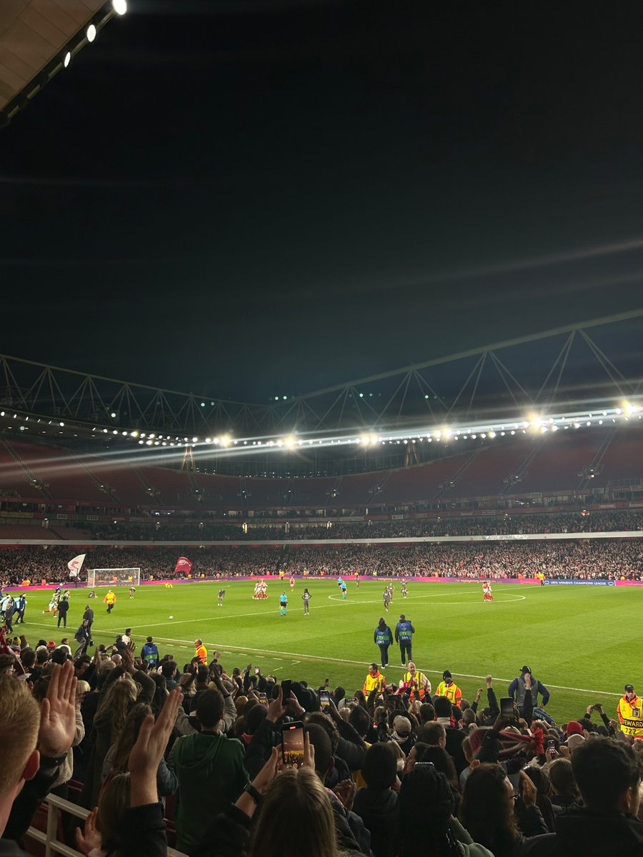 Fantastic, Russo-inspired second half from the Arsenal! Hopefully we will see a repeat result in two weeks’ time… #AWFC #AFC