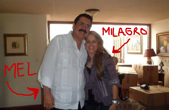 Esdras es inocente, y Milagros Gonzalez lo denuncio porque Mal Zelaya le dijo que interpusiera la denuncia solo para perjudicar a Esdras ya que Esdras en su canal todos los días critica el narcogobierno de Xiomara, por eso tratan de meterlo a la cárcel, persecución política