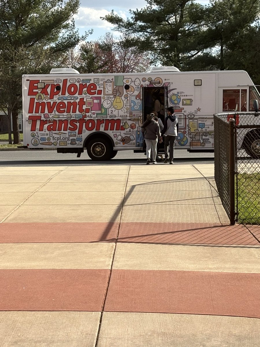What an amazing Family Engagement Night at NFES! Families joined us for reading with therapy dogs, seed planting, the Bookmobile, and so many other amazing activities! <a href="/FCPSMaryland/">FCPS-MD</a>