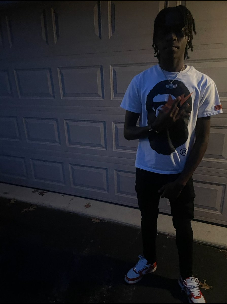 Where is dsxvvv tweet media