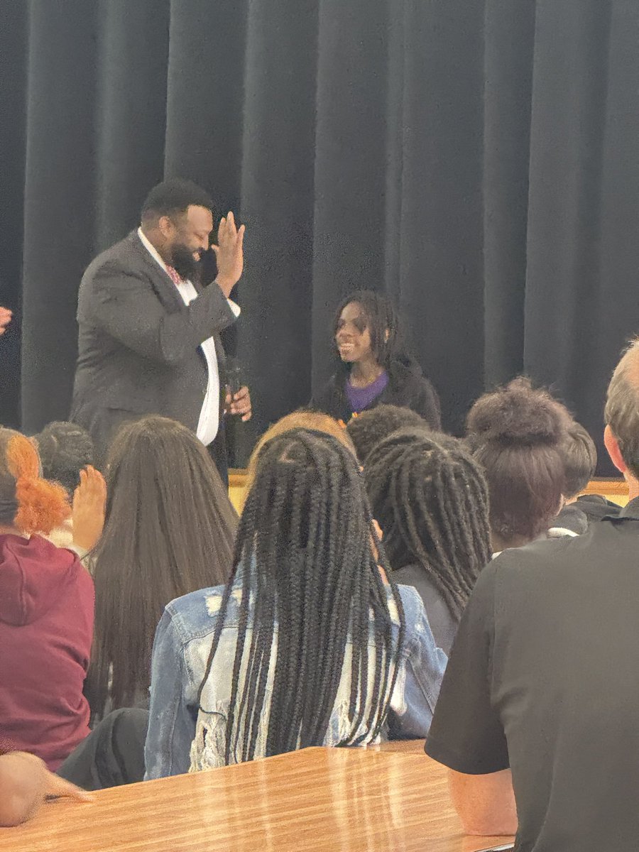 Jac’Quail Jones, MA, M.Ed, QMHP (@jjones_pps) on Twitter photo What an amazing session of Dream Chasers 🤩 Our special guests Cletus Kassady and DJ Baby Boy did an exceptional job uplifting the scholars at ChMS. Special thank you to Dr. Brooks & <a href="/BryceMitchell21/">Bryce Mitchell</a> for allowing us to bring this program to <a href="/ChMSTruckers/">Churchland MS</a> <a href="/PortsVASchools/">Portsmouth Schools</a> What an amazing session of Dream Chasers 🤩 Our special guests Cletus Kassady and DJ Baby Boy did an exceptional job uplifting the scholars at ChMS. Special thank you to Dr. Brooks & <a href="/BryceMitchell21/">Bryce Mitchell</a> for allowing us to bring this program to <a href="/ChMSTruckers/">Churchland MS</a> <a href="/PortsVASchools/">Portsmouth Schools</a>