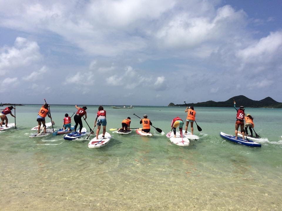 waterplayerz's tweet photo. 2025／4／20石垣島SUPグランプリエントリー受付中。大人から子供まで、ビギナーでも楽しめる市民運都会のようなイベントです。美しい底地ビーチで漕ぎニケーションしましょう！詳しくはコチラから　https://t.co/kwRmkRlCYT https://t.co/dU0s2vg7iz
