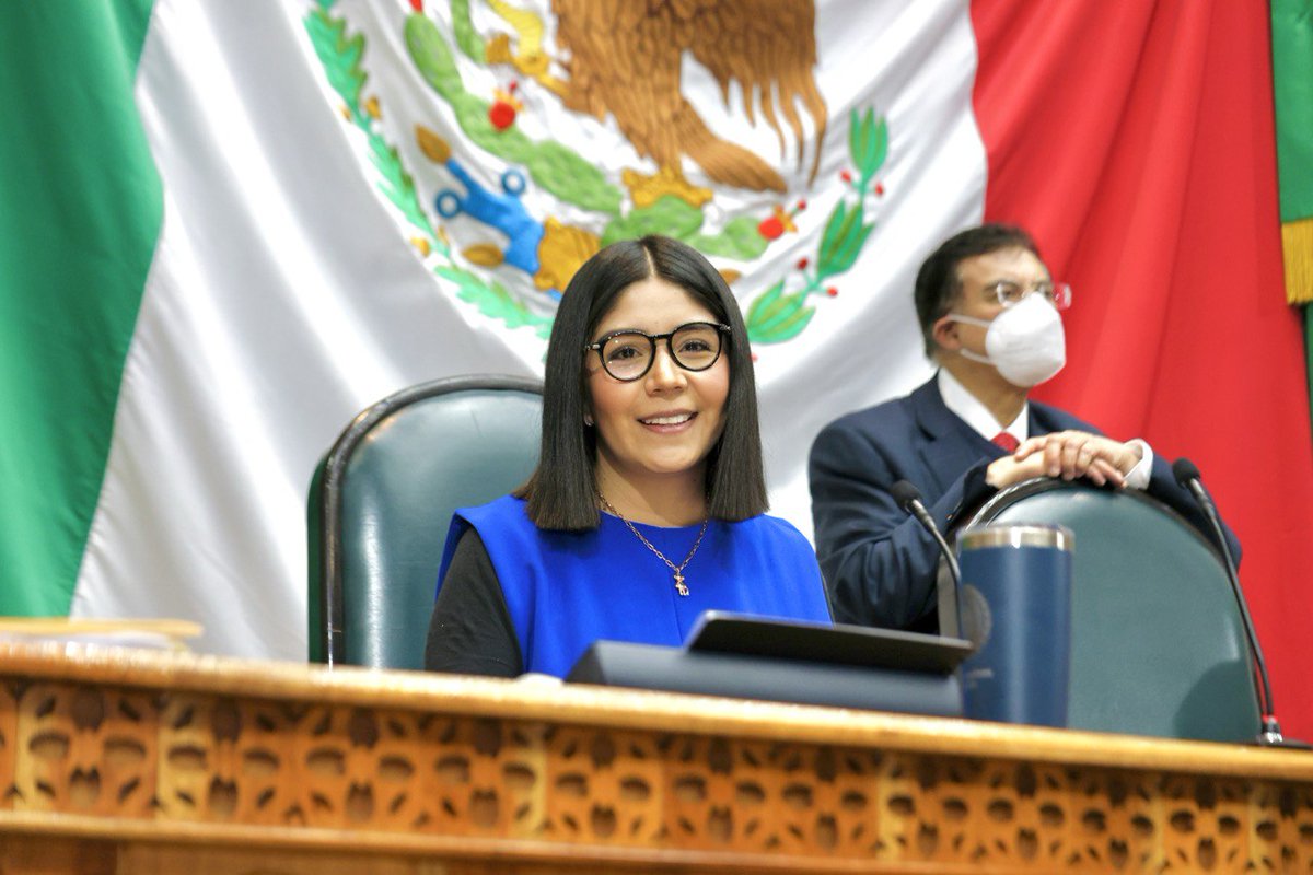 PAN EDOMEX (@pan_edomex) on Twitter photo La diputada <a href="/Emma_LauraAV/">Emma Alvarez</a>, presentó una iniciativa para garantizar la supervivencia de la niñez y la creación de un programa permanente que prevenga, apoye, oriente y sea soporte para los #Mexiquenses, procurando que no se atente contra la vida de los niños y adolescentes. La diputada <a href="/Emma_LauraAV/">Emma Alvarez</a>, presentó una iniciativa para garantizar la supervivencia de la niñez y la creación de un programa permanente que prevenga, apoye, oriente y sea soporte para los #Mexiquenses, procurando que no se atente contra la vida de los niños y adolescentes.