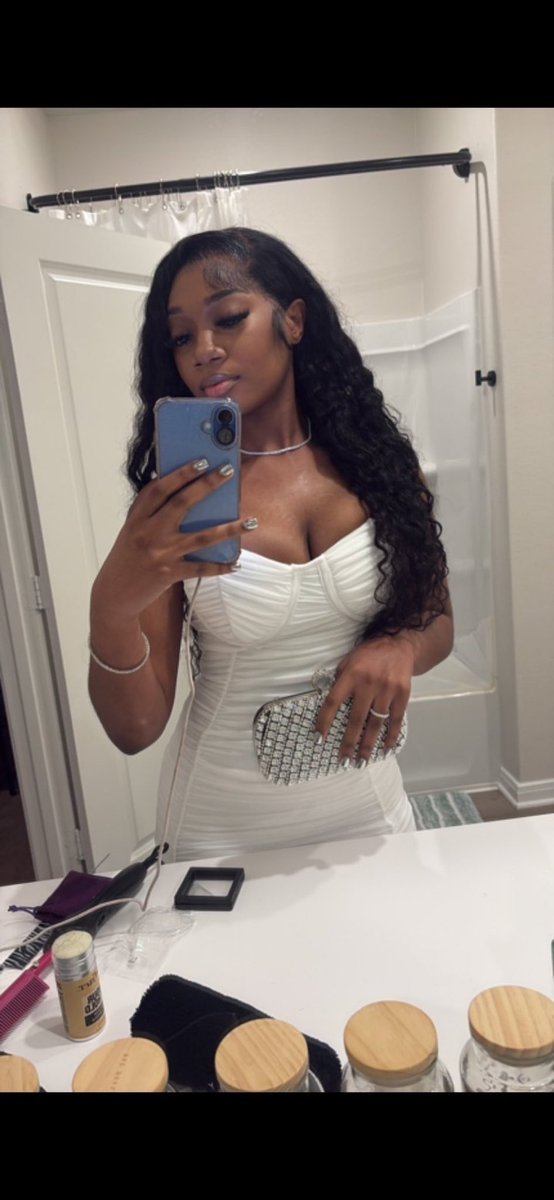 الي ماجربت حب السود ماحبت ولا عشقت ♥️
<a href="/toto21900/">تهاني🍫✨</a>