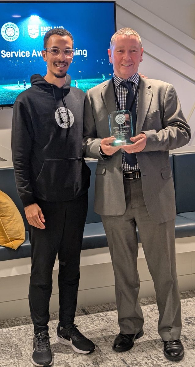 W.E.S.F.A. (@wesfa_football) on Twitter photo We are very proud of our extensive panel of referees. Some have been with us for more years than some of our registered players. Here's two of the finest gentlemen and refs in the game, Mr Jeff Lengthorn & Mr Mick Kempster, being recognised by the <a href="/LondonFA/">London Football</a> for 25 yrs service We are very proud of our extensive panel of referees. Some have been with us for more years than some of our registered players. Here's two of the finest gentlemen and refs in the game, Mr Jeff Lengthorn & Mr Mick Kempster, being recognised by the <a href="/LondonFA/">London Football</a> for 25 yrs service