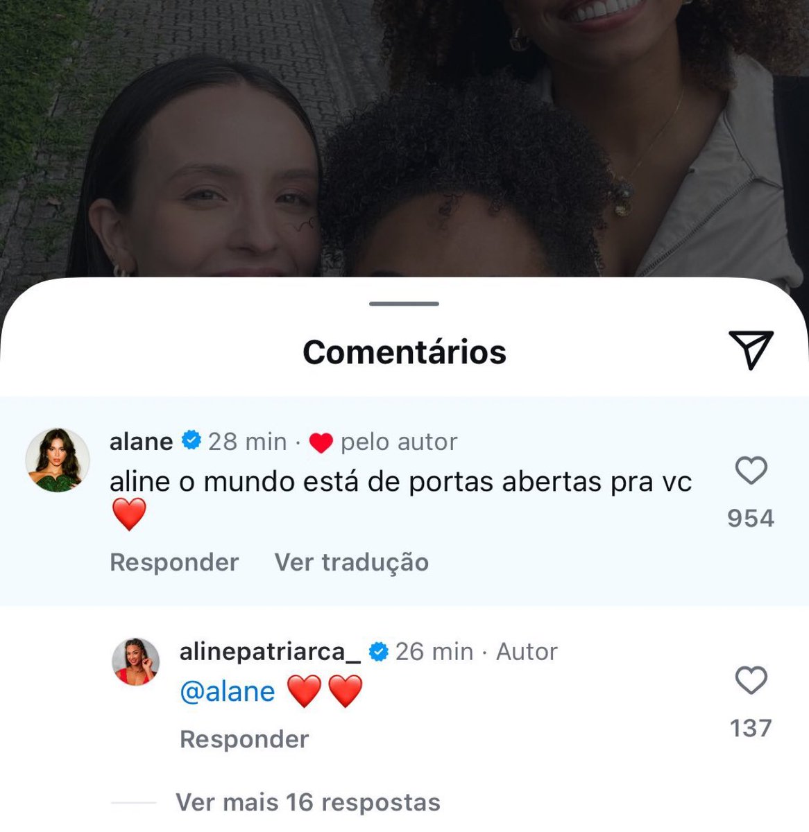 casmineiroo's tweet photo. socorro nem a alane estava do lado das bailarinas 🗣️ https://t.co/Wf59bFNVTb