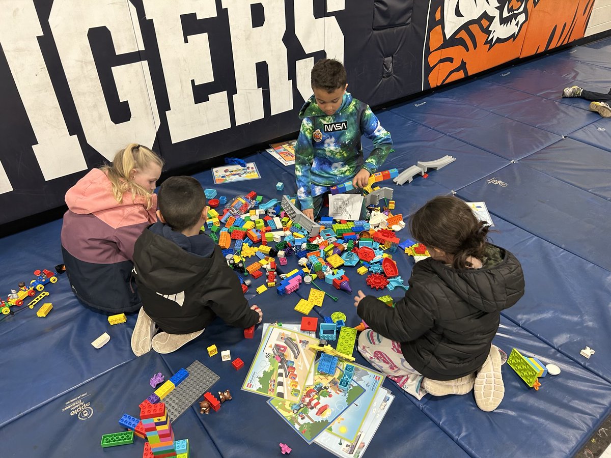Morris Hucal (@morrishucal) on Twitter photo Successful STEM night at St. Teresa of Calcutta! Thank you to our HWCDSB Student Achievement Consultant K-8 for coordinating this event! <a href="/EvelinNiemiec/">Sum fun with STEM</a> <a href="/HWCDSB/">HWCDSB</a> <a href="/jeffzwolak/">Jeff Zwolak</a> Successful STEM night at St. Teresa of Calcutta! Thank you to our HWCDSB Student Achievement Consultant K-8 for coordinating this event! <a href="/EvelinNiemiec/">Sum fun with STEM</a> <a href="/HWCDSB/">HWCDSB</a> <a href="/jeffzwolak/">Jeff Zwolak</a>