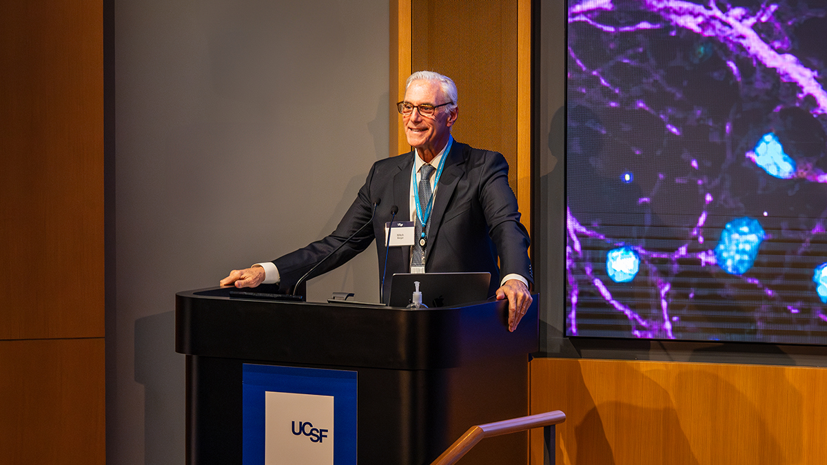 UCSF Neurosurgery (@neurosurgucsf) on Twitter photo A big congratulations to <a href="/ucsf/">UC San Francisco</a> neurosurgeon and scientist <a href="/herveyjumper/">Shawn Hervey-Jumper</a> on being honored with the Mitchel S. Berger, MD Endowed Professorship! š <a href="/UCSFHospitals/">UCSF Health</a> <a href="/UCSFCancer/">UCSF Helen Diller Family Comprehensive Cancer Ctr</a> #UCSFProud A big congratulations to <a href="/ucsf/">UC San Francisco</a> neurosurgeon and scientist <a href="/herveyjumper/">Shawn Hervey-Jumper</a> on being honored with the Mitchel S. Berger, MD Endowed Professorship! š <a href="/UCSFHospitals/">UCSF Health</a> <a href="/UCSFCancer/">UCSF Helen Diller Family Comprehensive Cancer Ctr</a> #UCSFProud