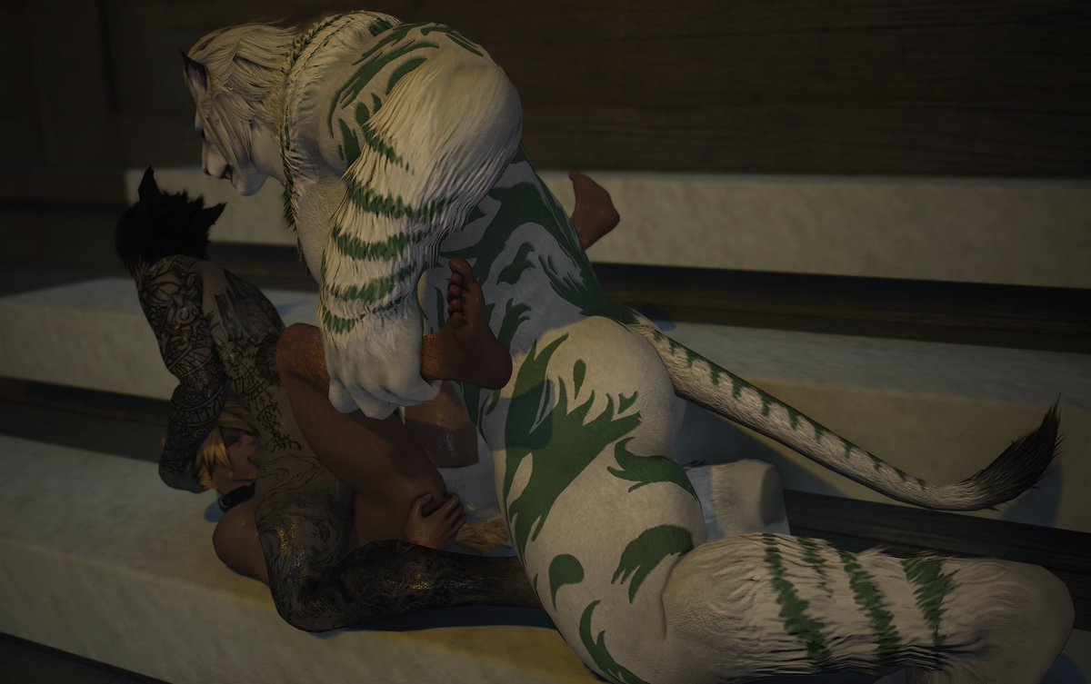 Azrael_L_XIV's tweet photo. Giving the kitty a nice treat for being such a good boy https://t.co/itcsTuDEao