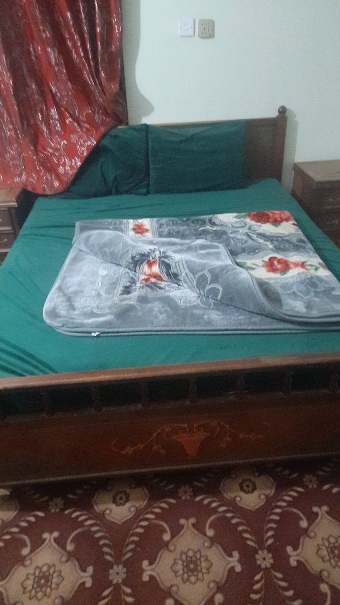 في سالب في البيضاء عندي مكان وعطيه كاش