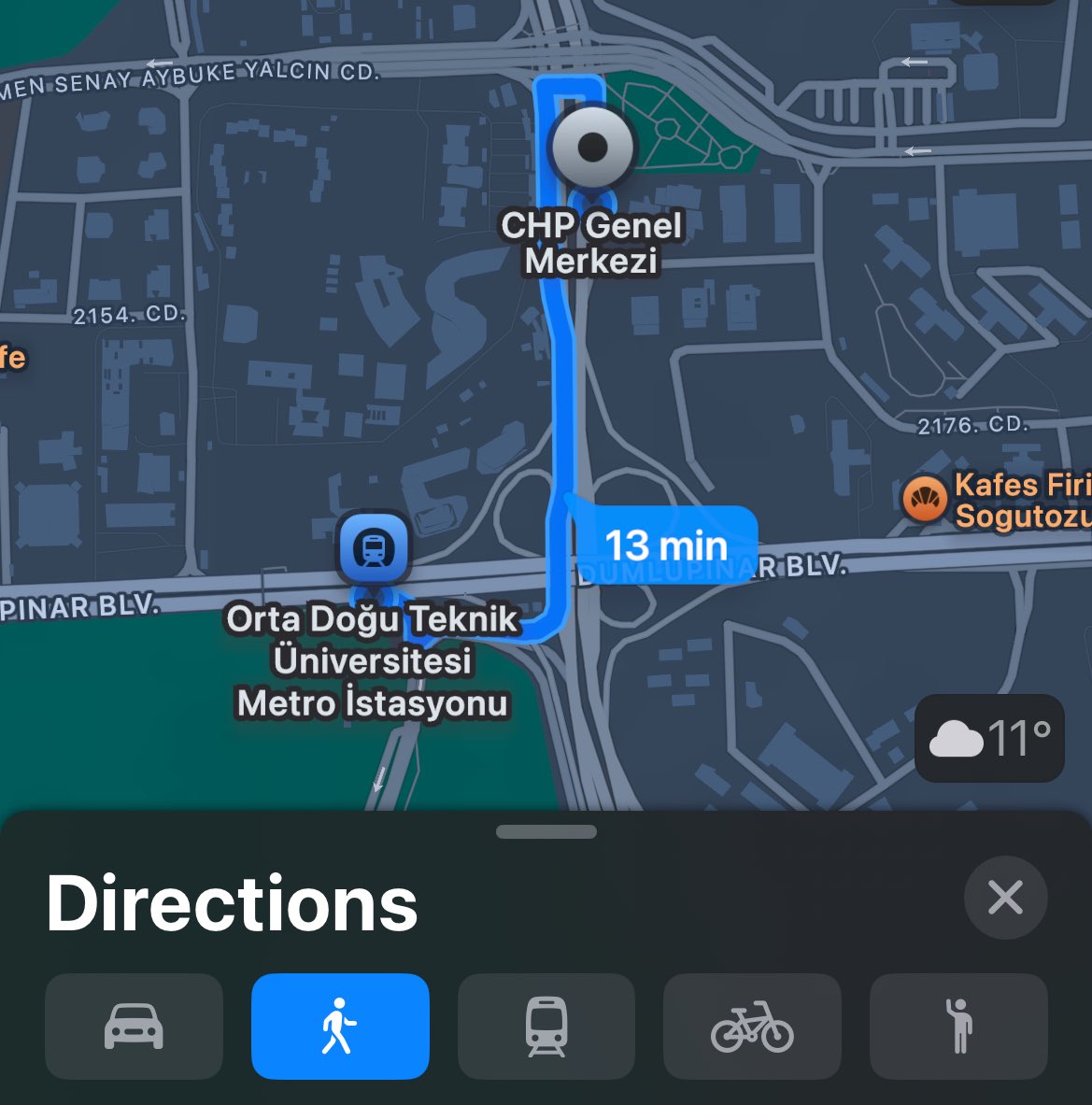 bilmeyenler için chp binası ve odtü a1 kapısı arasındaki mesafe. yürüyerek 13, arabayla 2 dakika. MİLLETVEKİLLERİ NEREDE? #odtuablukada #odtuedei̇skencevar <a href="/herkesicinCHP/">CHP 🇹🇷</a> <a href="/eczozgurozel/">Özgür Özel</a> <a href="/mansuryavas06/">Mansur Yavaş</a>