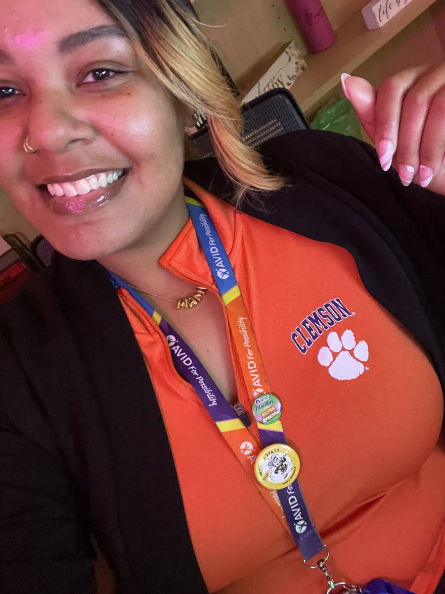 Just a few snaps of our College Gear Day participants! <a href="/StoddertCCPS/">Benjamin Stoddert MS</a>