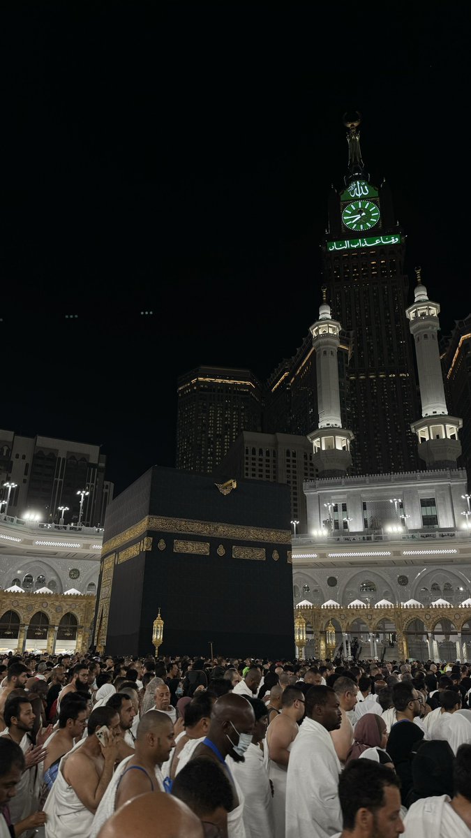 m_xrays's tweet image. الحمدلله على التمام ✨
طاب اللِّقاء وقرّت الأعيُن وأرتوى القلب
الحمدلله على تمام العمرة ، اللهُم اجعلها عمرةٍ مقبولة وسعياً مشكوراً وذنباً مغفوراً ودعاءً مُستجاباً ♥️.

ماعليكم منه دعيت لكل الطلاب اللي ف الجامعات كلها 🤏