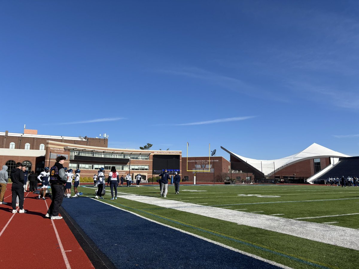 Had a great time <a href="/NovaFootball/">Villanova Football</a> this week. Thank you @CoachFerranteVU, <a href="/CoachD_Johnson/">Dustin Johnson</a>, <a href="/CoachChrisBoden/">Chris Boden</a> and <a href="/CoachLang22/">Matthew Colangelo</a> for your time. Loved the energy, competition, and getting a closer look at the program! #TTR