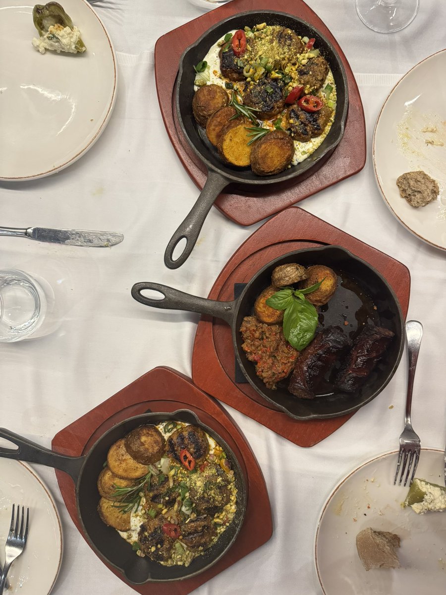 ｊｏｒｇｅ tweet media