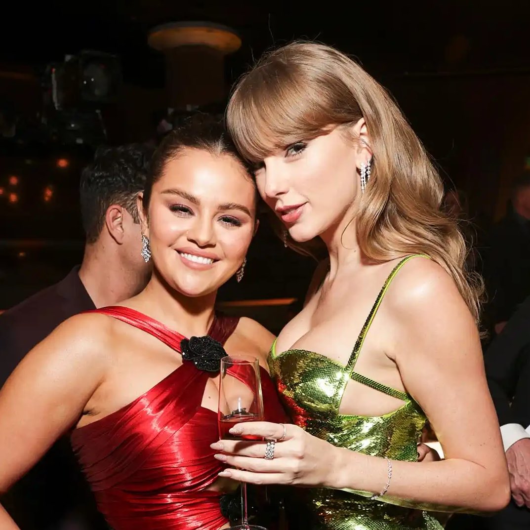 tswifterastour's tweet photo. 🚨| Taylor's good friend Selena Gomez has officially released her amazing new album, with Benny Blanco, "I Said I Love You First"! Buy and stream the beautiful new album now 💖 I can't get enough ✨ @selenagomez @SelenaFanClub https://t.co/oT8uykIxBN