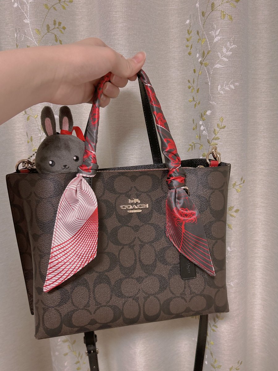 スカーフアレンジして好きなバッグを魏嬰仕様にした✨✨