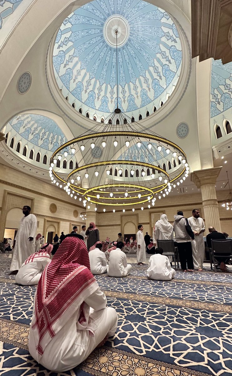 جعلنا الله وإياكم من العتقاء من النار