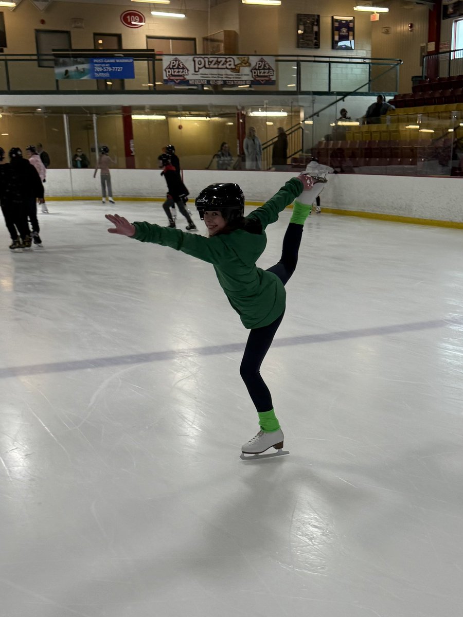 The grade 6 classes had a fantastic day at their skating session
