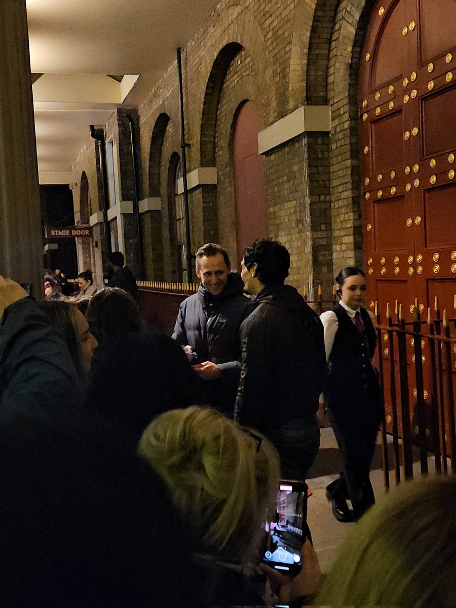 gloriouslowkey6's tweet image. Such a cutie