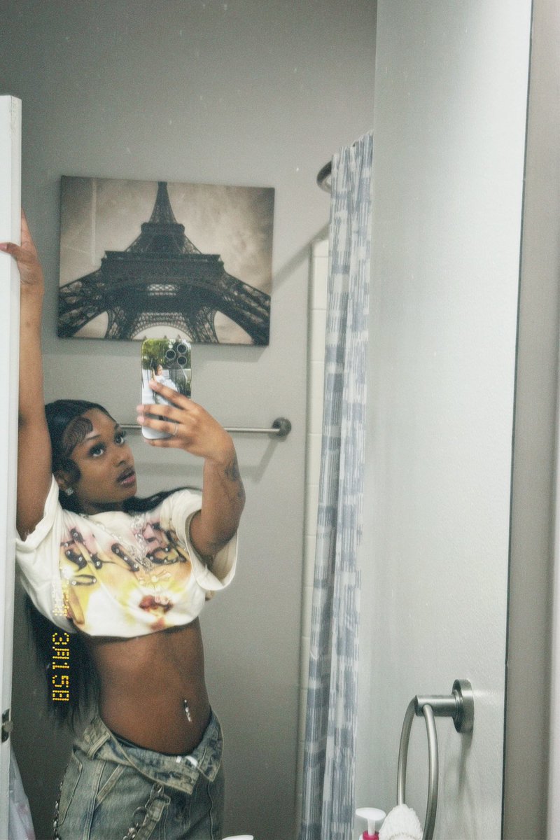 liyahlaurent's tweet image. 🤩