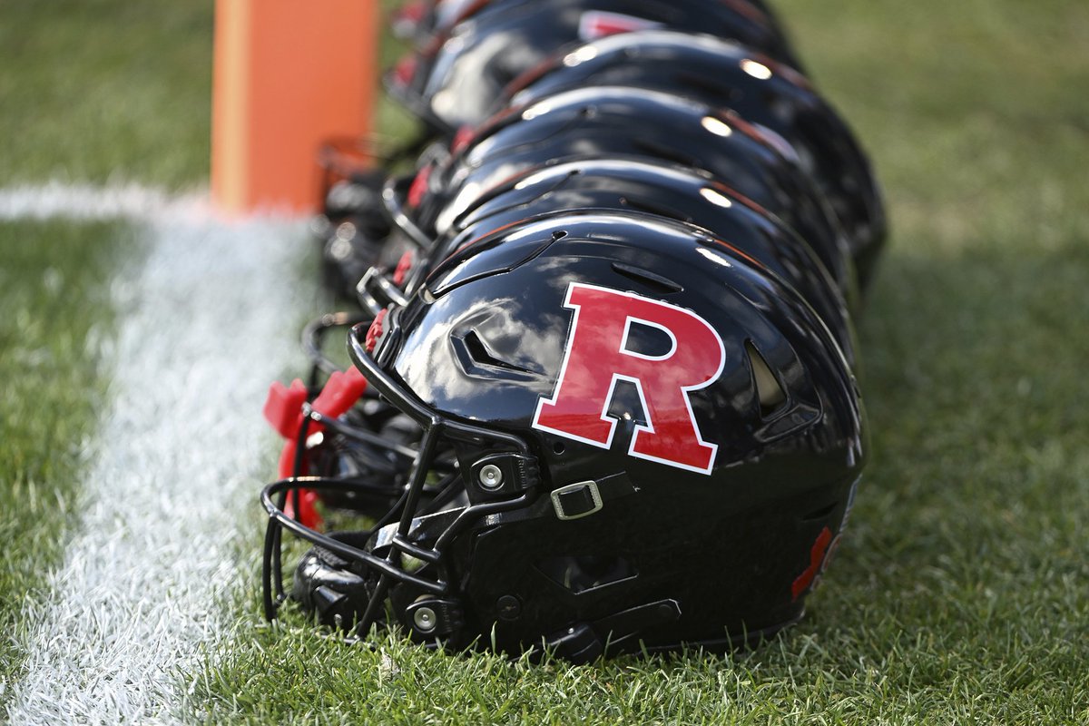 liljamearl's tweet image. After great conversations with @CoachFerrell55, and @GregSchiano i am blessed to receive an offer from @RFootball! Thank you to all the staff for blessing me with this opportunity ! @PaarJoel @brian_calhoun2 @AllenTrieu @MJ_NFLDraft @PrepRedzoneWI @McNamaraRivals @ocqbclub
#FTC