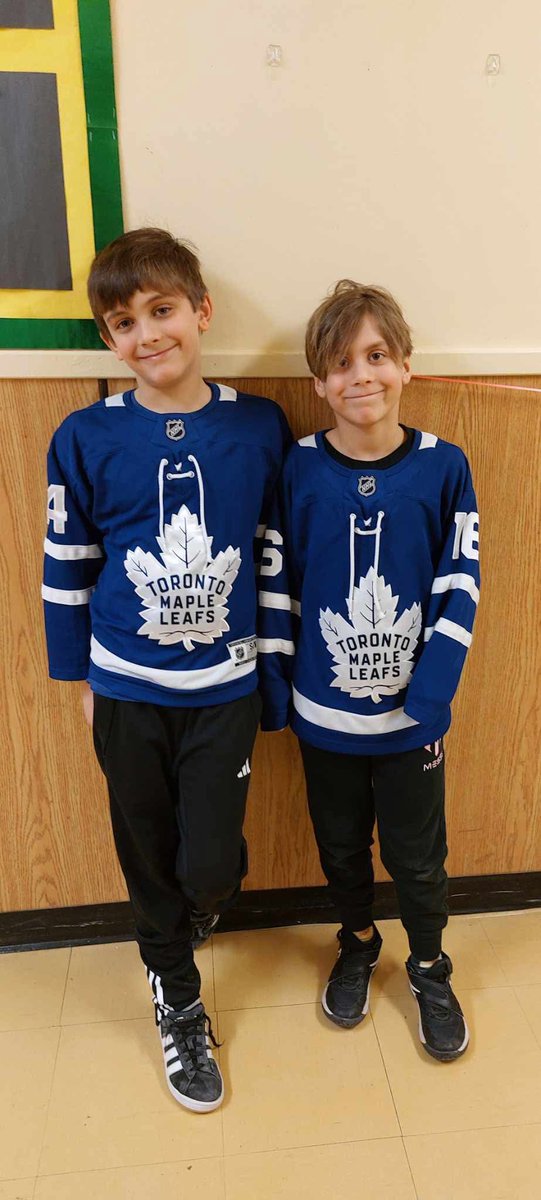 CrystalMHowell's tweet photo. Twins and triples day at Tricon Elementary! @NLSchoolsCA @NLTeachersAssoc #NLEduWeek2025 #AdventureInLearningNL https://t.co/RUaof26HhN