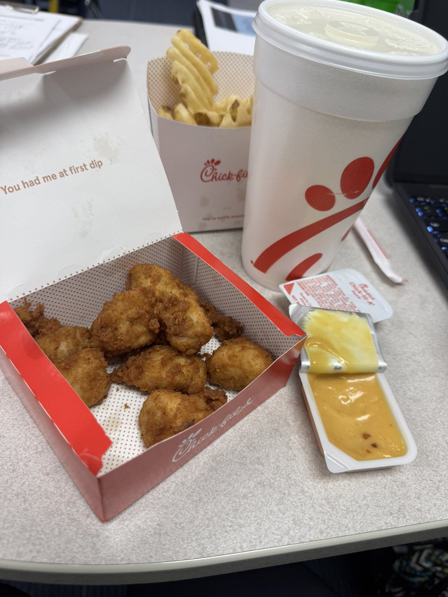 Katie (Zimbeck) Henson tweet media