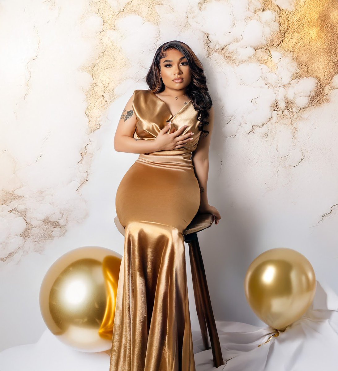 three2six__'s tweet image. 26 on the 26th  💫 

#326 #aries