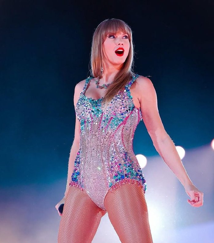 spotify_swift's tweet photo. ‼️ FC Barcelona authorities are reportedly in talks with Taylor Swift to be the artist on the Barca shirt in the May El Clásico

The partnership agreement between Taylor and FC Barcelona is pending the final touches https://t.co/2EvvUloDYZ