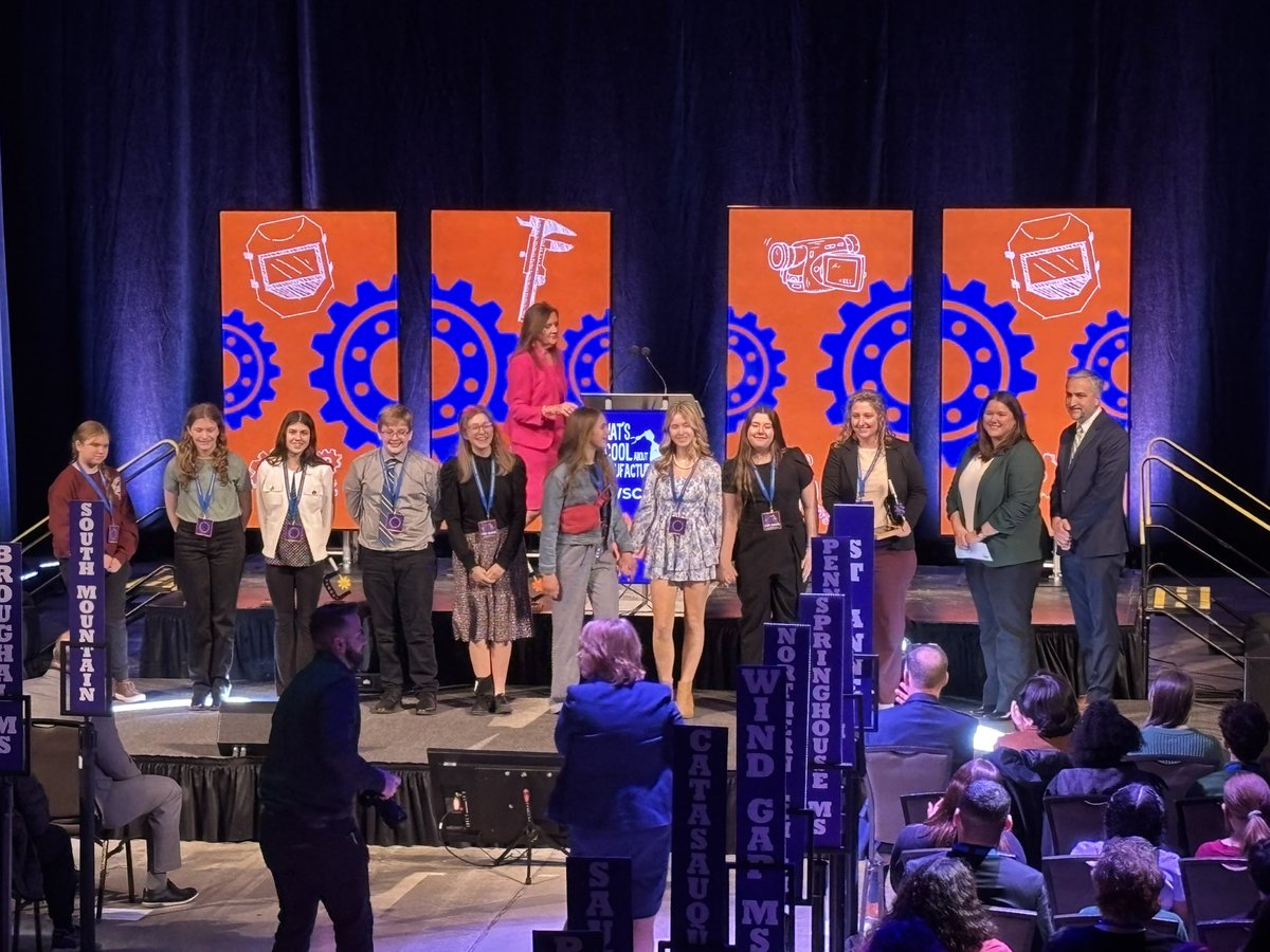 LAMSLehighton's tweet photo. WE DID IT AGAIN!! 

The "Best Career &amp; Technical Education Story" award was presented to LAMS at this evening's ‘What's So Cool About Manufacturing' award ceremony. We are so proud of our students and their advisor, Mrs. Conway.  (Two years in a row is quite an accomplishment.) https://t.co/JbwaxT79NI