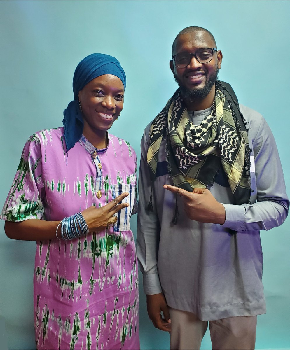 Dans l'épisode 4 de La Tige, je reçois Momar Baby pour parler des principes du Zéro Déchet et des avancées de l'association <a href="/ZeroDechetSN/">Association Zéro Déchet Sénégal</a> depuis 8 ans.
As-tu écouté l'épisode ?
Le lien est en bio 🎧.
#Podcast #ZeroDechet #Senegal