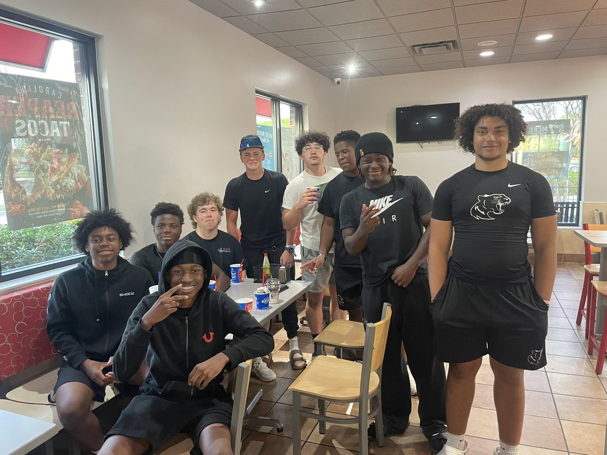 George Albert Smith (@georgesmith_20) on Twitter photo Legion of Creek had a great time with food and fellowship <a href="/DairyQueen/">Dairy Queen</a> this evening.
<a href="/clintsurratt/">Clint Surratt</a> <a href="/4_Strong/">Ryan Wilson</a> <a href="/NorrisCoach/">Mason Norris</a> <a href="/PCHSfriscoFB/">Panther Creek Football Recruiting</a> #CREEKWEEK
#LEGIONOFCREEK Legion of Creek had a great time with food and fellowship <a href="/DairyQueen/">Dairy Queen</a> this evening.
<a href="/clintsurratt/">Clint Surratt</a> <a href="/4_Strong/">Ryan Wilson</a> <a href="/NorrisCoach/">Mason Norris</a> <a href="/PCHSfriscoFB/">Panther Creek Football Recruiting</a> #CREEKWEEK
#LEGIONOFCREEK