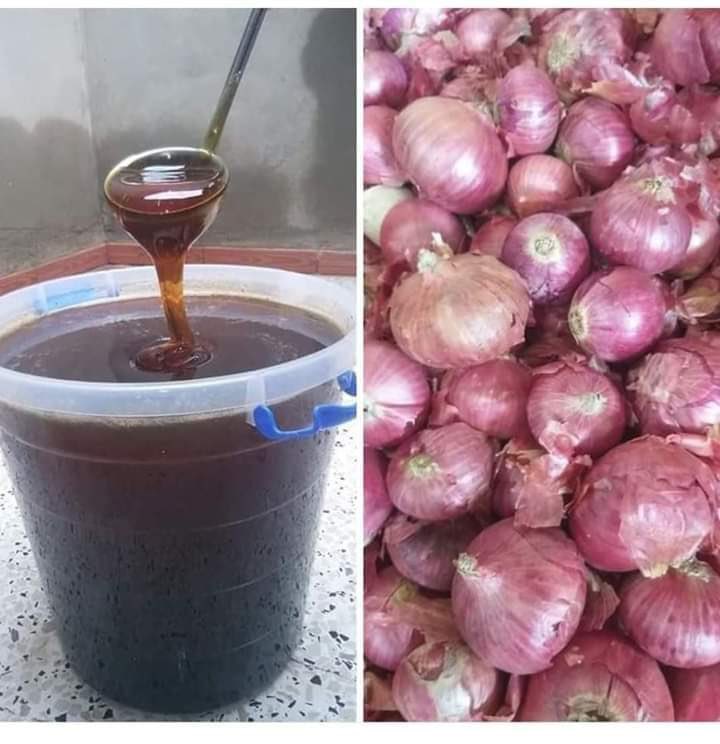 أحد العلماء الصينيين يناشد جميع مرضى الفشل الكلوى بعدم الانصياع إلى قرارات أطباء هذا المرض وإلى عمليات زرع الكلى ، ويؤكد أن تلك العمليات ليست ناجحة وأن الفشل يعود بعد عدة أعوام لا تتجاوز 10سنوات ، وأكد فى نهاية البرنامج أن الحل بسيط وغير مكلف ولن يضر المريض محاولة اﻷخذ بهذا الحل