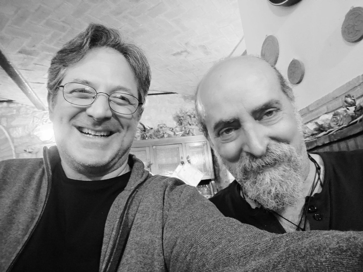 FedericoFerri2's tweet photo. Francesco sei stato un gigante, un vero maestro di vita. Grazie di cuore per i tuoi insegnamenti e per la tua preziosa amicizia https://t.co/Q215P4RBjQ