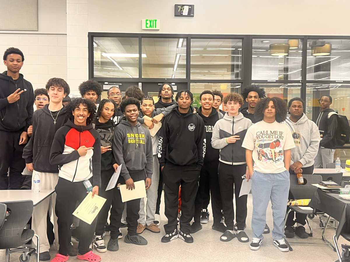 Snider Hoops (@sniderhoops) on Twitter photo Great to celebrate this team and turn the page to next year!
Thankful for <a href="/qualyn_clopton/">Qualyn Clopton</a> and Jamarcus Burton for their leadership and all they have done for our program!
Thank you to Salsa Grille for sponsoring and catering our team meal!
Go Panthers ⬛️🟨 Great to celebrate this team and turn the page to next year!
Thankful for <a href="/qualyn_clopton/">Qualyn Clopton</a> and Jamarcus Burton for their leadership and all they have done for our program!
Thank you to Salsa Grille for sponsoring and catering our team meal!
Go Panthers ⬛️🟨