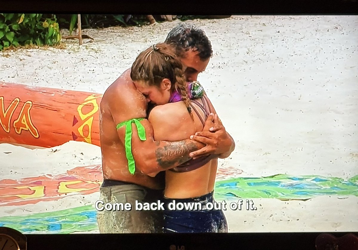 DiannaMaria's tweet photo. I’ve been watching #Survivor since the beginning &amp; must say this is the most genuine, warm, caring &amp; brave moment I’ve ever seen.

Thank you Joe for watching out for Eva. She needs you.

This scene truly brought tears to my eyes.

Humanity at its best.🙏🏼

#JoeHunter
#EvaErickson https://t.co/zZFLGNNVyc