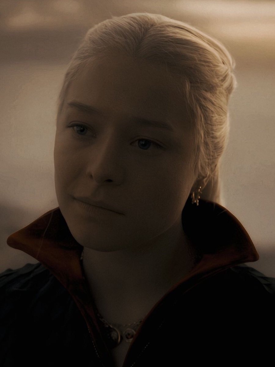 💭 (@rhaenyragallery) on Twitter photo 