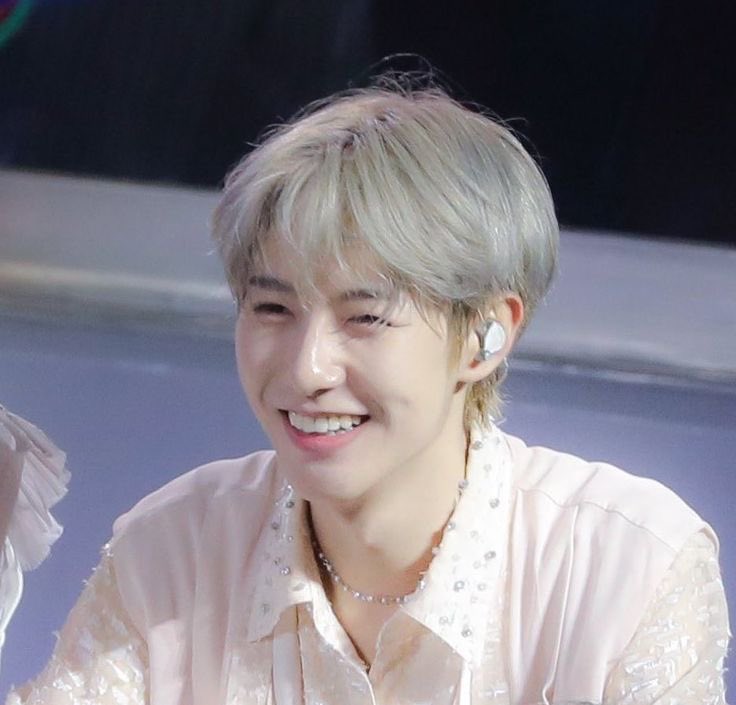 ncityoonew's tweet photo. renjun ilysm you are my everything:(🤍
 #LettersForRenjun #RENJUN #런쥔 https://t.co/UFPoeq3Vom